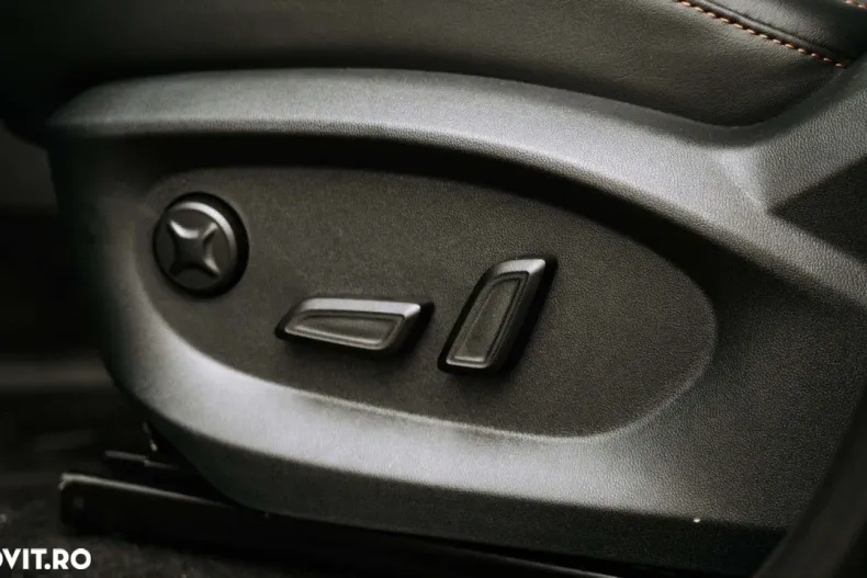 MG HS din 2025 cu 1 km - oferta MG0163959 - foto 16