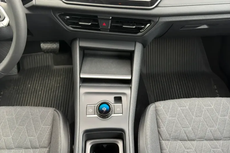 Volkswagen Tiguan din 2025 cu 198 km - oferta VOL163963 - foto 12