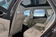 Volvo XC60 din 2023 cu 114.000 km - oferta VOL163965 - foto 23
