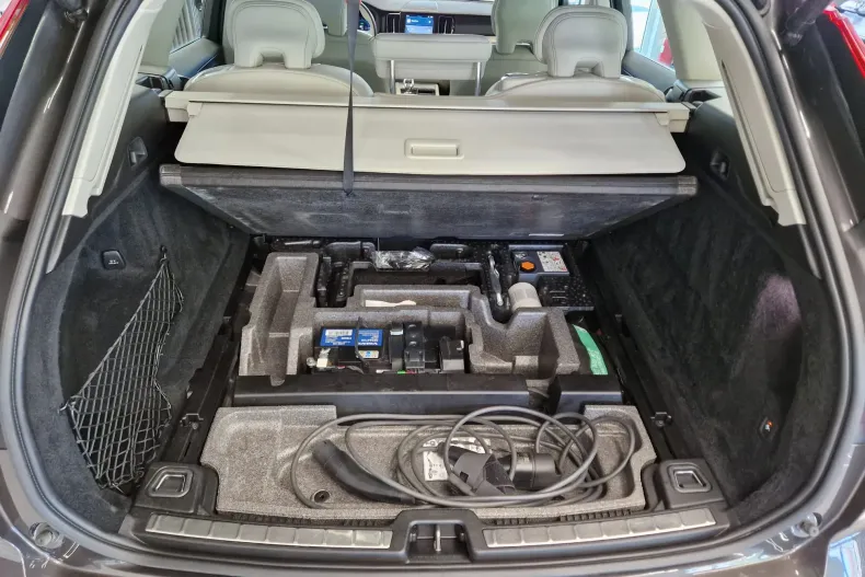 Volvo XC60 din 2023 cu 114.000 km - oferta VOL163965 - foto 35