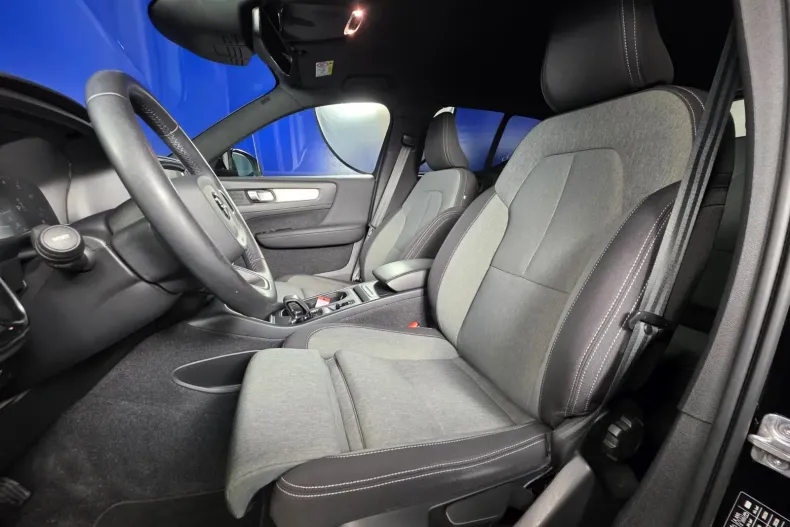 Volvo XC40 din 2021 cu 98.101 km - oferta VOL163969 - foto 11