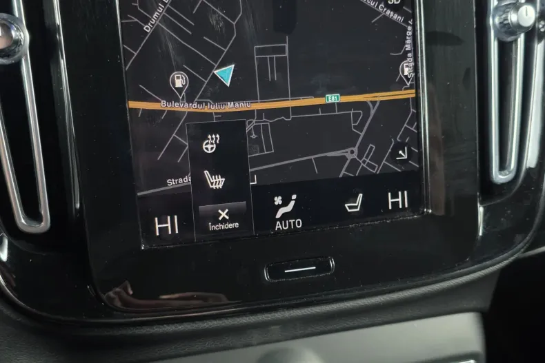 Volvo XC40 din 2021 cu 98.101 km - oferta VOL163969 - foto 19