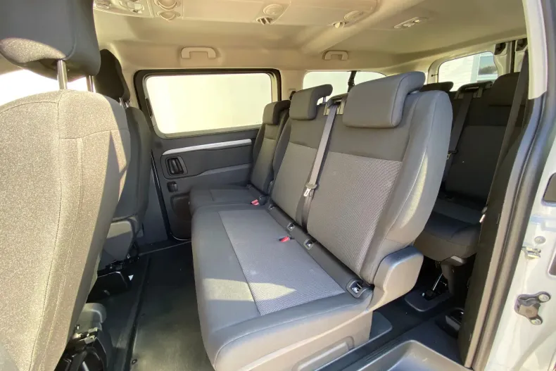 Toyota Proace din 2025 cu 10 km - oferta TOY163972 - foto 5