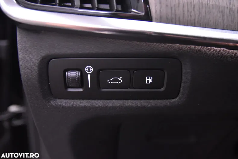 Volvo S90 din 2020 cu 104.446 km - oferta VOL163973 - foto 15