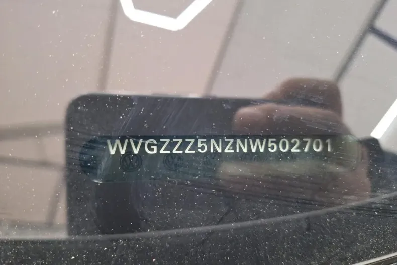 Volkswagen Tiguan din 2021 cu 98.806 km - oferta VOL163975 - foto 10