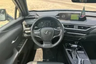 Lexus UX din 2019 cu 176.000 km - oferta LEX163976 - foto 8