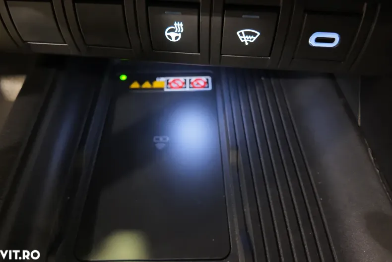 Toyota C-HR din 2025 cu 25 km - oferta TOY163978 - foto 25