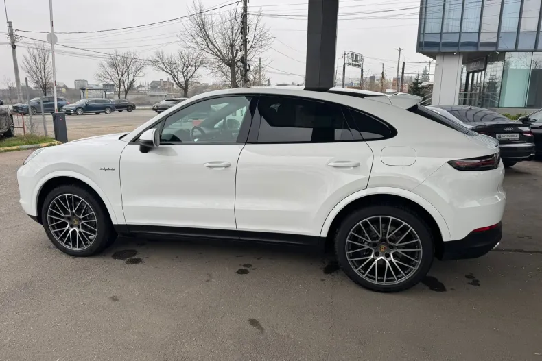 Porsche Cayenne Coupe din 2022 cu 59.950 km - oferta POR163979 - foto 10