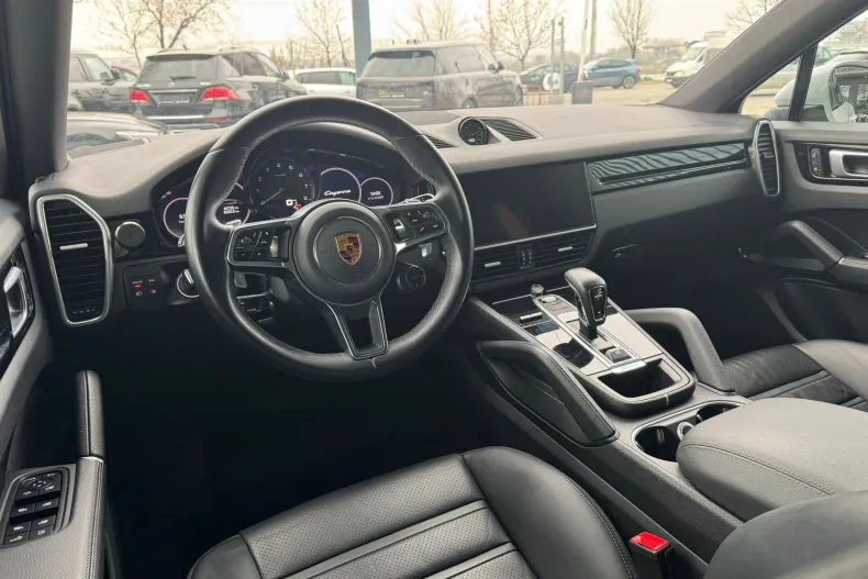 Porsche Cayenne Coupe din 2022 cu 59.950 km - oferta POR163979 - foto 12