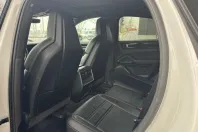 Porsche Cayenne Coupe din 2022 cu 59.950 km - oferta POR163979 - foto 13