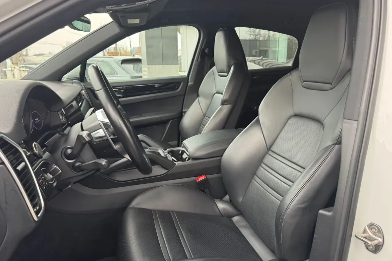 Porsche Cayenne Coupe din 2022 cu 59.950 km - oferta POR163979 - foto 15