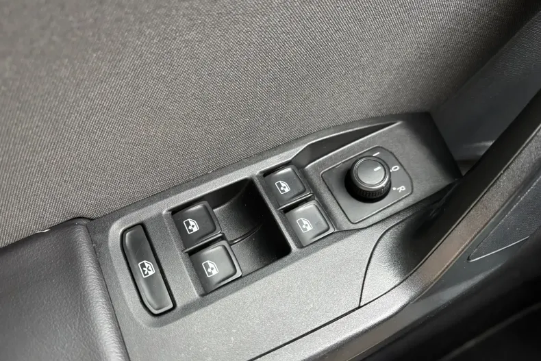 Seat Leon din 2021 cu 99.000 km - oferta SEA163986 - foto 24