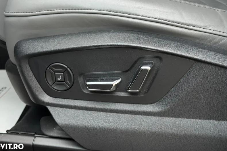 Audi Q8 din 2022 cu 54.441 km - oferta AUD163987 - foto 10