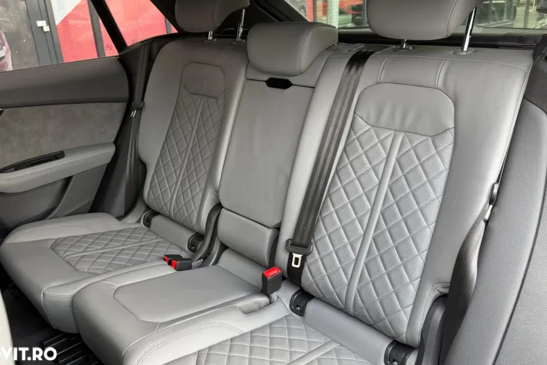 Audi Q8 din 2022 cu 54.441 km - oferta AUD163987 - foto 15