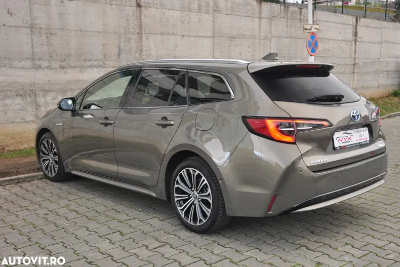 Toyota Corolla din 2020 cu 115.300 km - oferta TOY163990 - foto 3