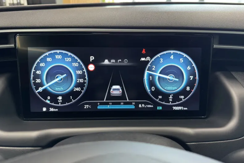 Hyundai TUCSON din 2021 cu 69.800 km - oferta HYU163992 - foto 13