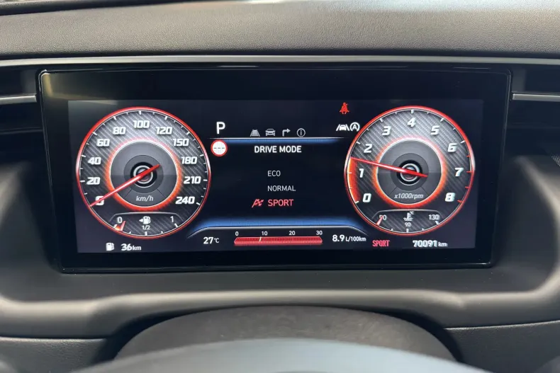 Hyundai TUCSON din 2021 cu 69.800 km - oferta HYU163992 - foto 14