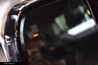 Land Rover Defender din 2025 cu 11.484 km - oferta LAN164000 - foto 13