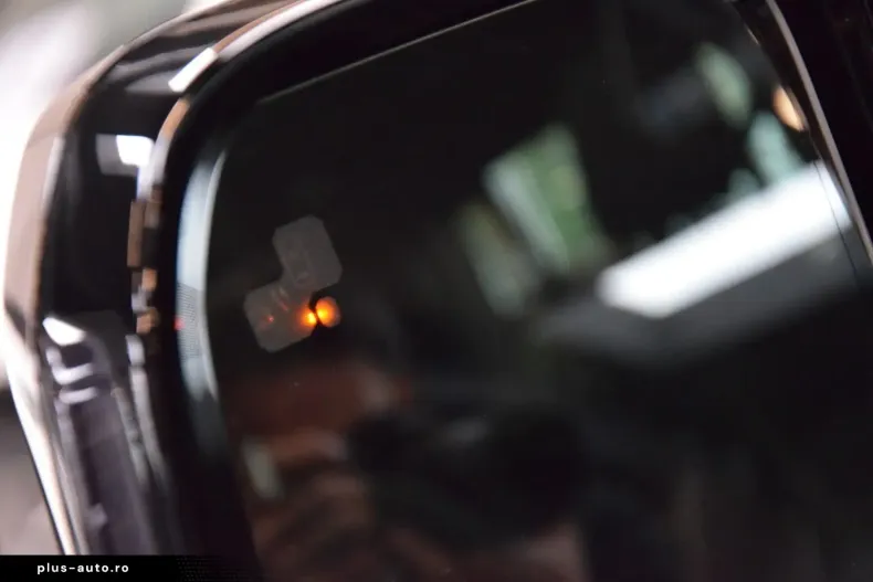 Land Rover Defender din 2025 cu 11.484 km - oferta LAN164000 - foto 13