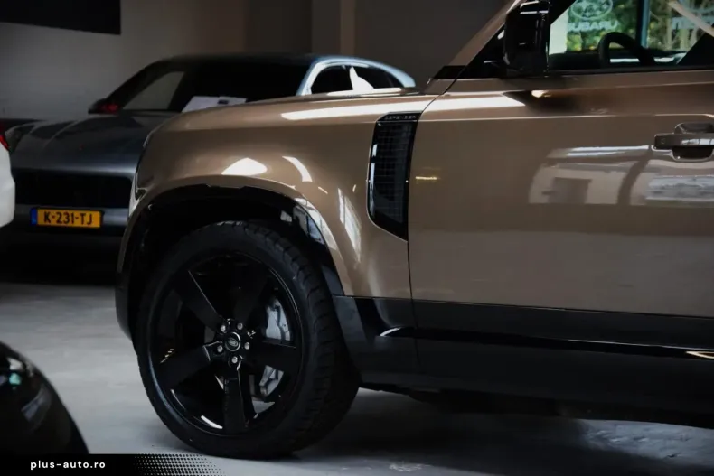 Land Rover Defender din 2025 cu 11.484 km - oferta LAN164000 - foto 39