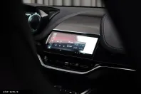 Aston Martin DBX din 2024 cu 2.500 km - oferta AST164001 - foto 23