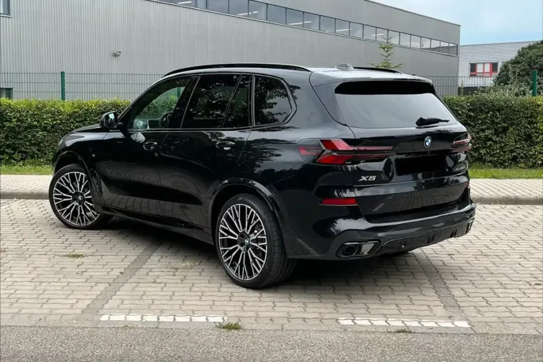 BMW X5 din 2025 cu 4.450 km - oferta BMW164002 - foto 5