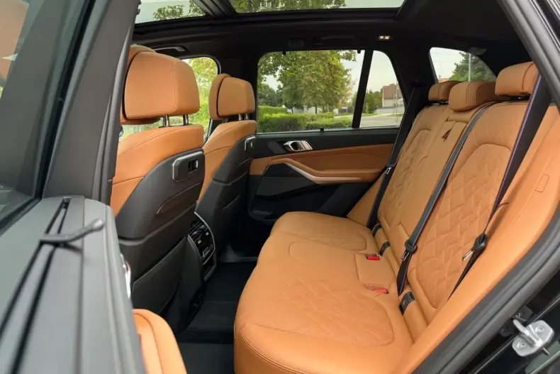 BMW X5 din 2025 cu 4.450 km - oferta BMW164002 - foto 9