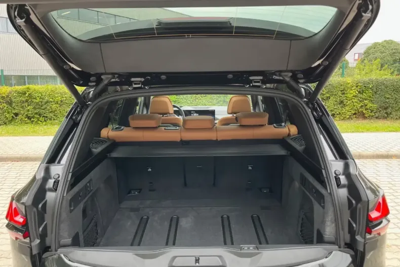 BMW X5 din 2025 cu 4.450 km - oferta BMW164002 - foto 11