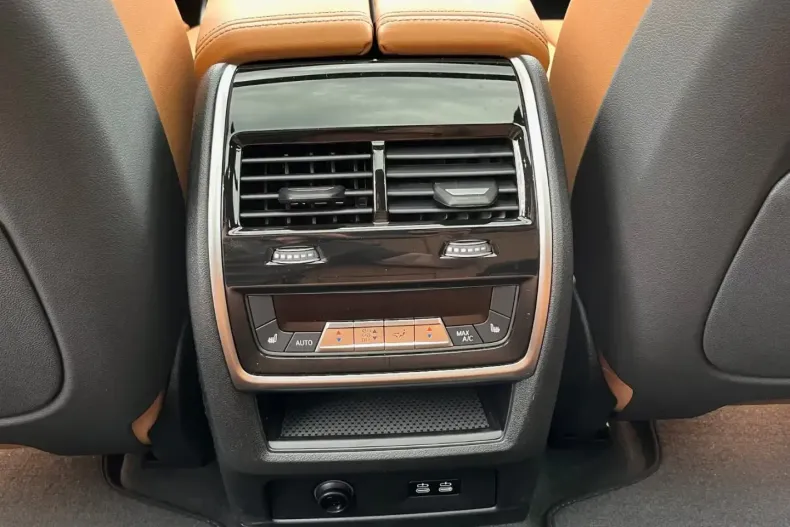 BMW X5 din 2025 cu 4.450 km - oferta BMW164002 - foto 18