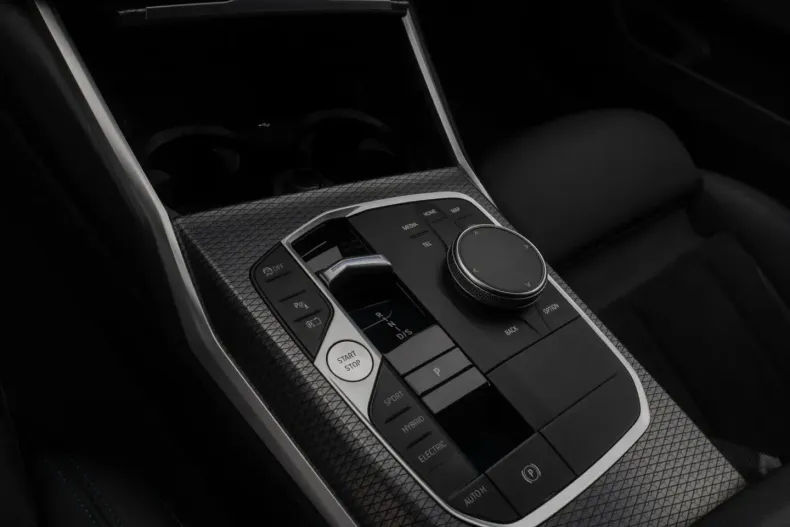 BMW 330 din 2022 cu 54.450 km - oferta BMW164009 - foto 22