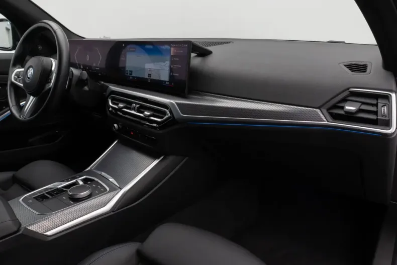 BMW 330 din 2022 cu 54.450 km - oferta BMW164009 - foto 23