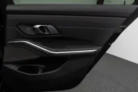 BMW 330 din 2022 cu 54.450 km - oferta BMW164009 - foto 31