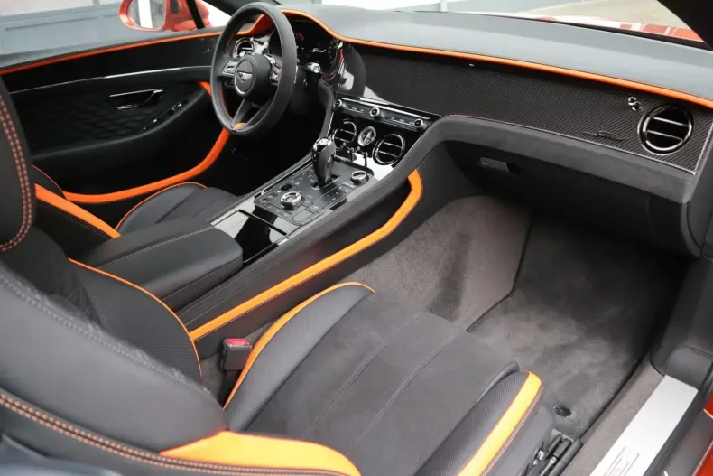 Bentley Continental GT din 2025 cu 3.975 km - oferta BEN164011 - foto 24