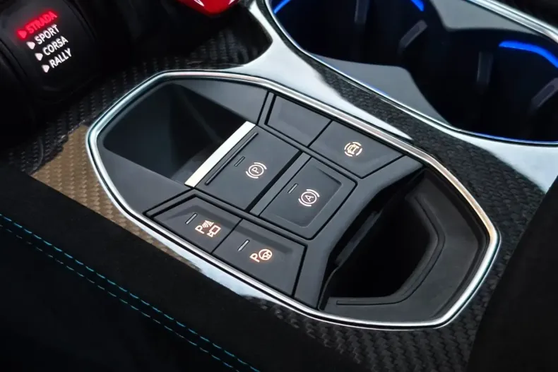 Lamborghini Urus din 2024 cu 40.000 km - oferta LAM164012 - foto 34