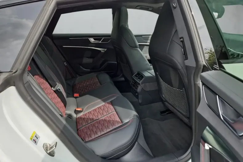 Audi RS7 din 2024 cu 12.322 km - oferta AUD164016 - foto 12