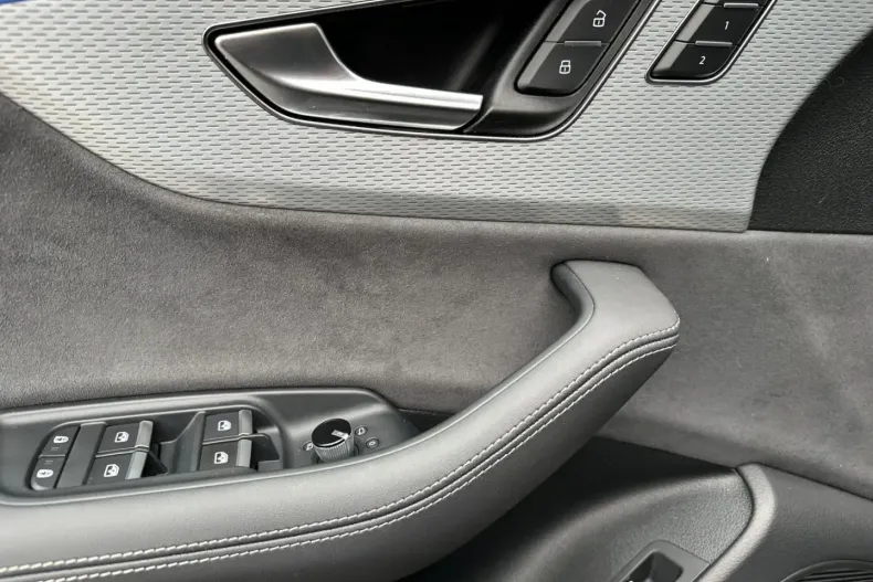 Audi Q8 din 2025 cu 23.750 km - oferta AUD164017 - foto 8