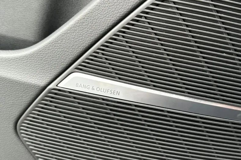 Audi Q8 din 2025 cu 23.750 km - oferta AUD164017 - foto 13