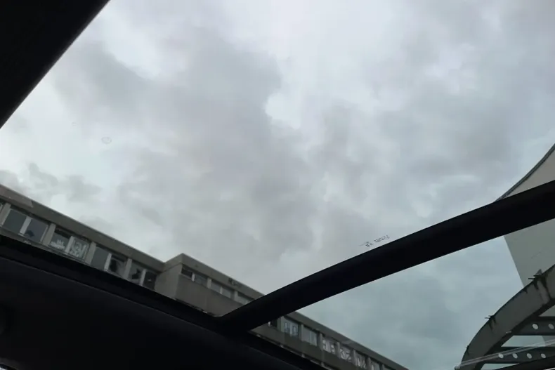 Volkswagen Touareg din 2025 cu 23.500 km - oferta VOL164018 - foto 14