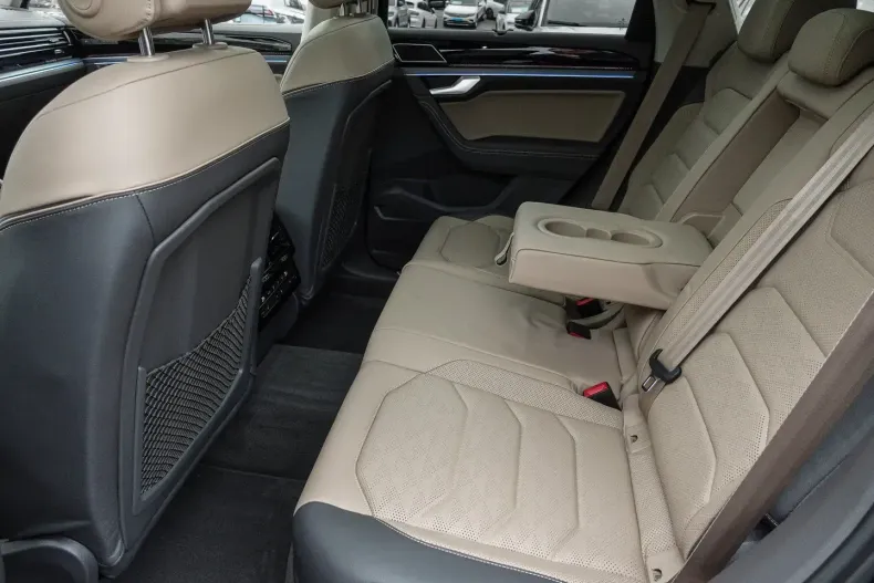 Volkswagen Touareg din 2025 cu 16.741 km - oferta VOL164020 - foto 15