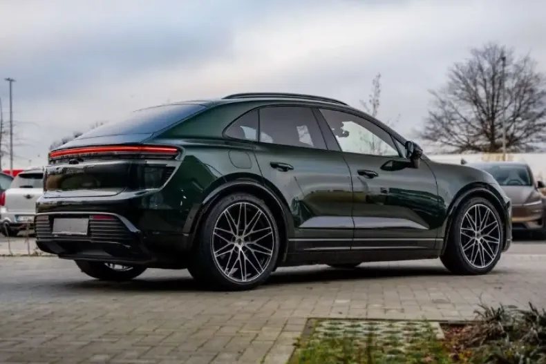 Porsche Macan din 2024 cu 26.215 km - oferta POR164024 - foto 5