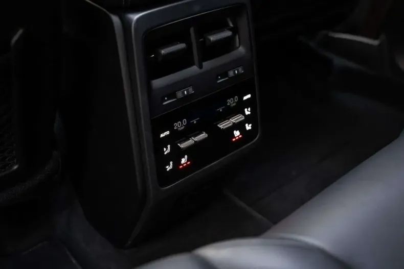 Porsche Macan din 2024 cu 26.215 km - oferta POR164024 - foto 23