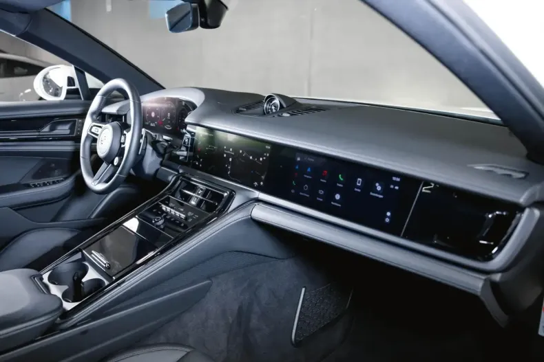 Porsche Panamera din 2025 cu 16.700 km - oferta POR164025 - foto 13