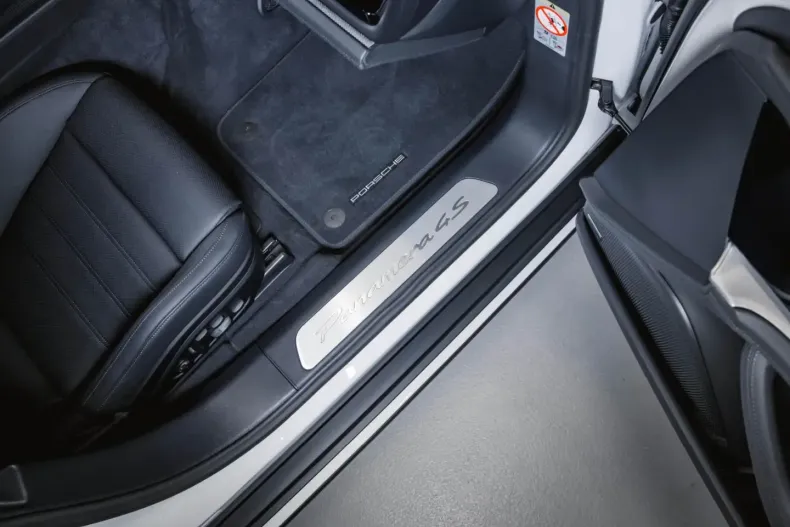 Porsche Panamera din 2025 cu 16.700 km - oferta POR164025 - foto 20