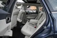 Volvo XC60 din 2021 cu 54.270 km - oferta VOL164029 - foto 13