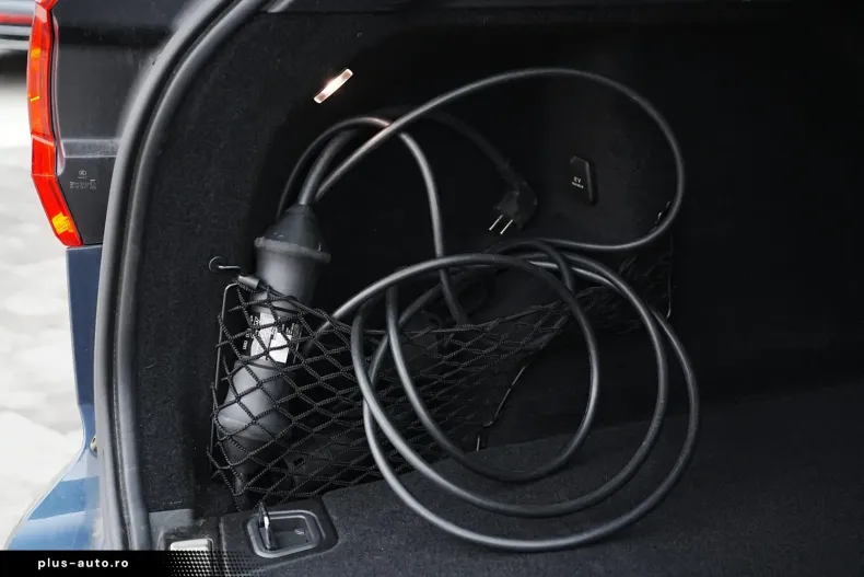 Volvo XC60 din 2021 cu 54.270 km - oferta VOL164029 - foto 26