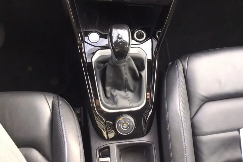 Volkswagen T-Roc din 2025 cu 31.414 km - oferta VOL164041 - foto 9