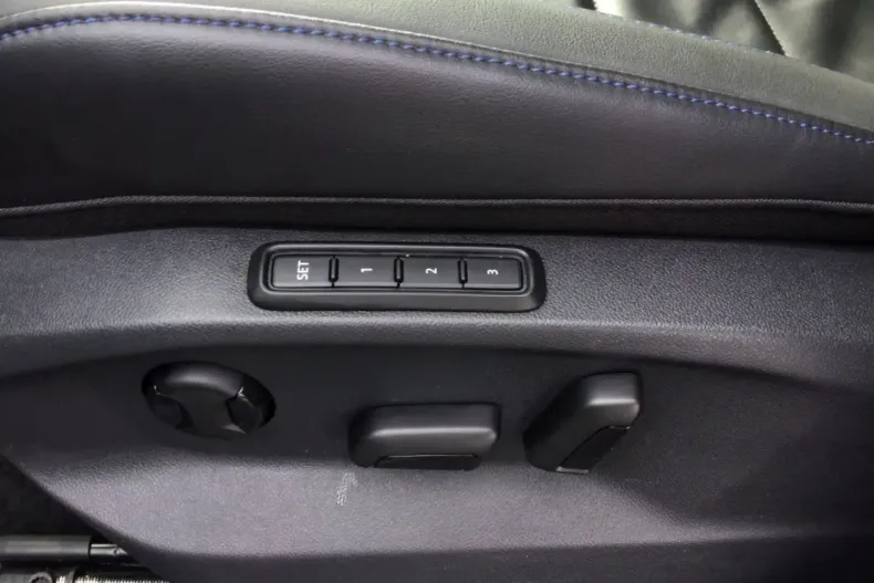 Volkswagen T-Roc din 2025 cu 31.414 km - oferta VOL164041 - foto 12