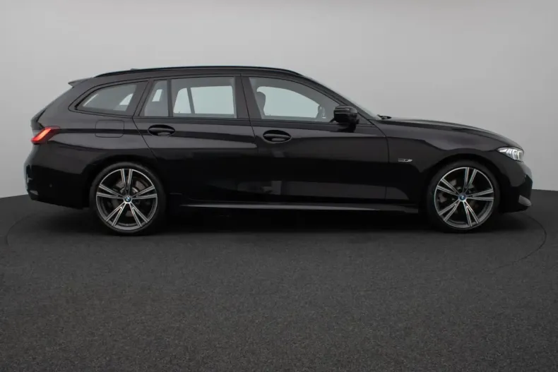 BMW 330 din 2022 cu 86.246 km - oferta BMW164044 - foto 4