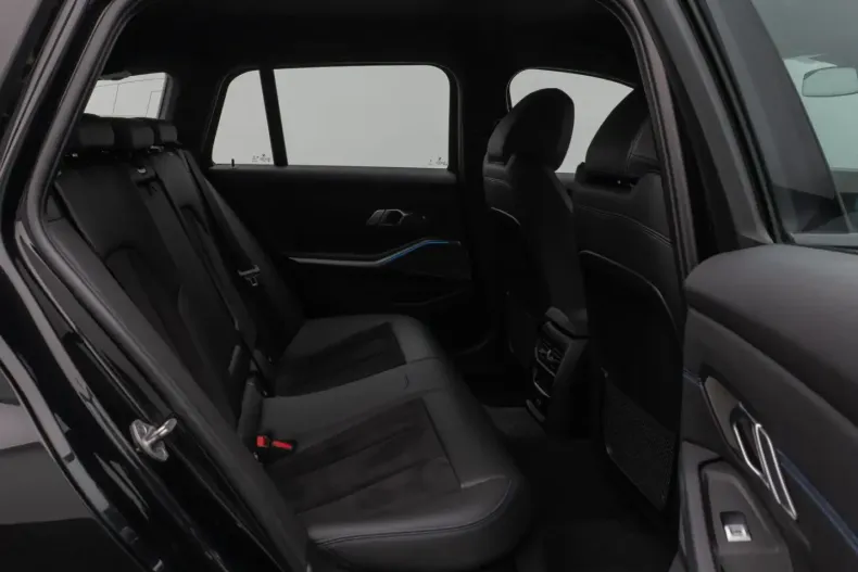 BMW 330 din 2022 cu 86.246 km - oferta BMW164044 - foto 26