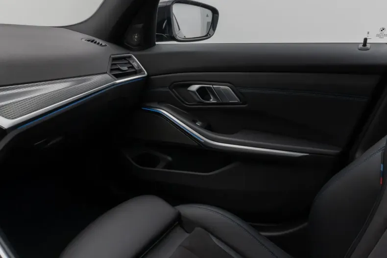 BMW 330 din 2022 cu 86.246 km - oferta BMW164044 - foto 32